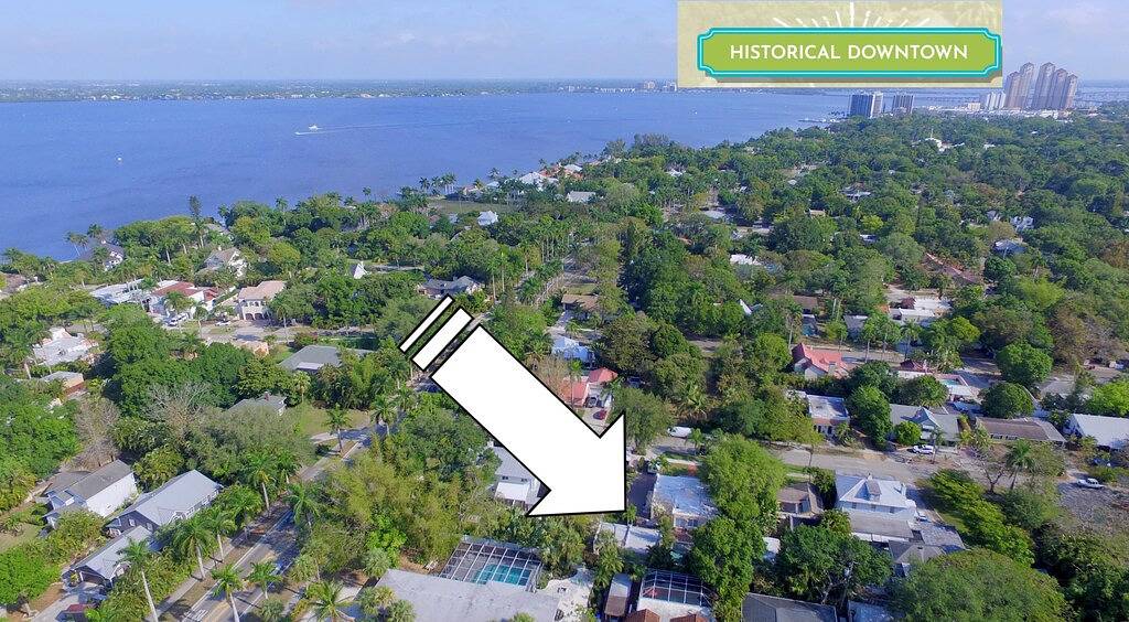 Top Florida's La Casita in Fort Myers, Southwest Florida