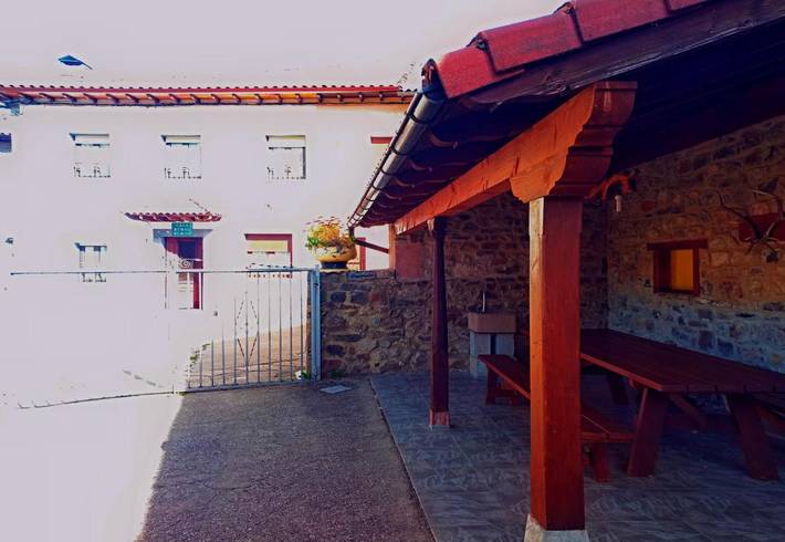 Casa rural para 10 personas, con vistas y terraza, Se admiten mascotas en Posada de Valdeón - 4