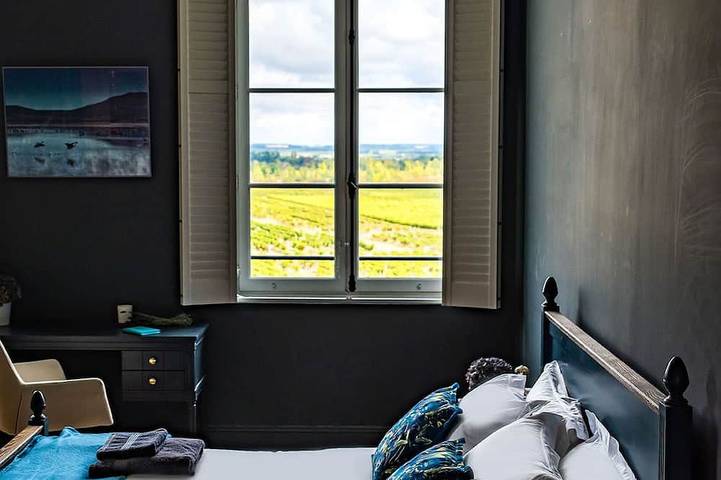 Location de vacances pour 16 personnes, avec jardin à Saint-Même-les-Carrières - 2