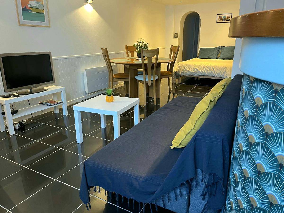 Appartement entier, Grand studio bord de mer in Plage Dieppe, Dieppe