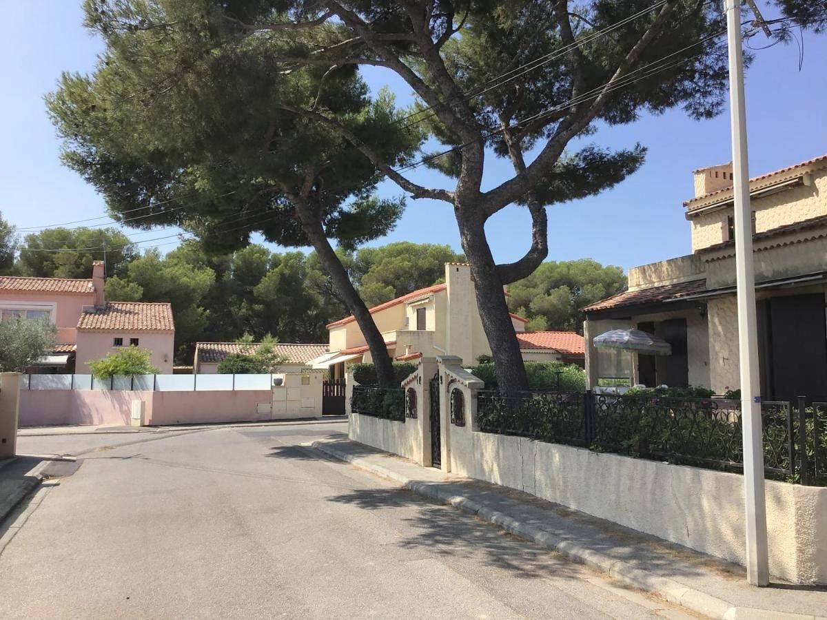 Double Room with Terrace in Sausset-les-Pins, Côte méditerranéenne (France)