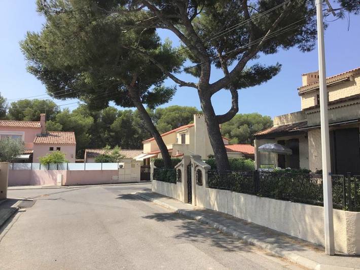 Maison d’hôte pour 2 personnes, avec jardin dans les Bouches-du-Rhône - 3