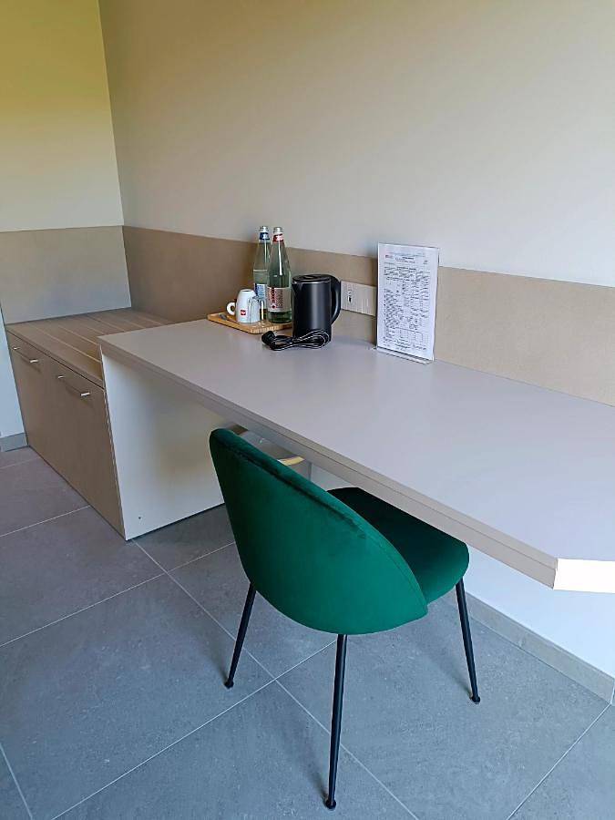 Location de vacances pour 4 personnes, avec vue et jardin à Vezza d'Alba - 4