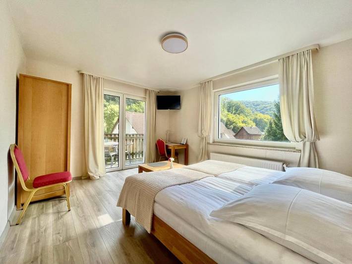 Hotel, mit Terrasse und Ausblick