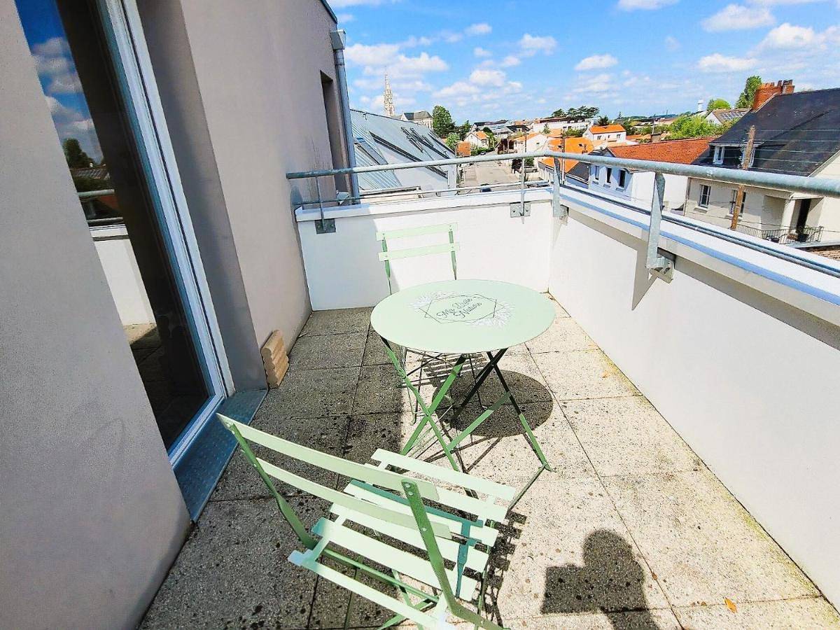 Appartement entier, Le 2neuf - Magnifique T1bis - Grande terrasse in Vertou, Région de Nantes