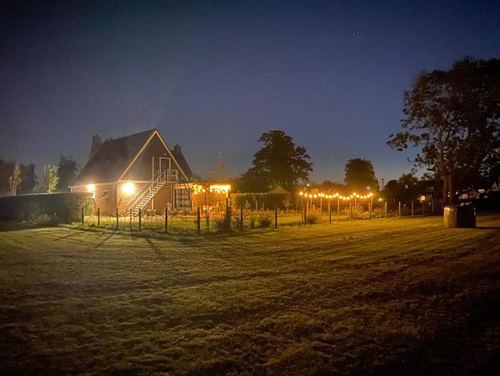 Ferienwohnung für 2 Personen, mit Terrasse und Garten sowie Ausblick