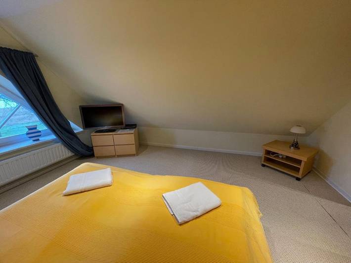 Ferienwohnung für 3 Personen, mit Terrasse und Garten sowie Sauna und Ausblick in Sauzin - 4