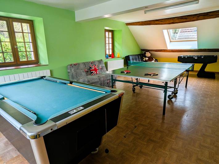Gîte familial avec sauna, salle de jeux et jardin clos en Bourgogne in Vermenton, Région d'Auxerre