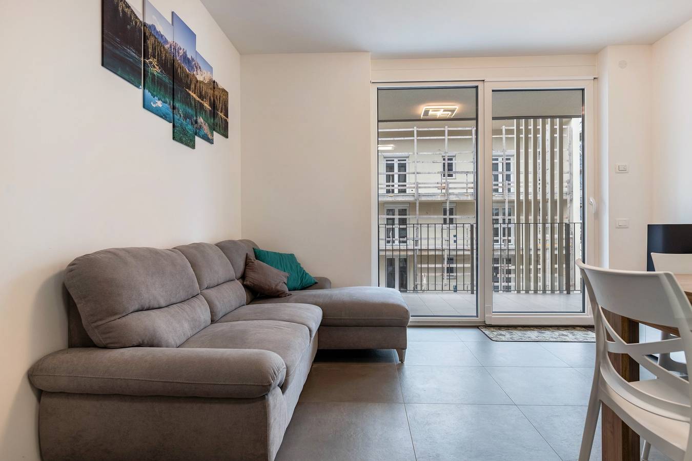 Appartamento intero, Appartamento 'Casa Canova- Parcheggio gratuito' con vista sulle montagne, terrazza privata e Wi-Fi in Trento, Dolomiti di Fiemme