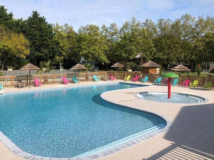 Camping für 6 Personen, mit Kinderpool auf der Ile de Re