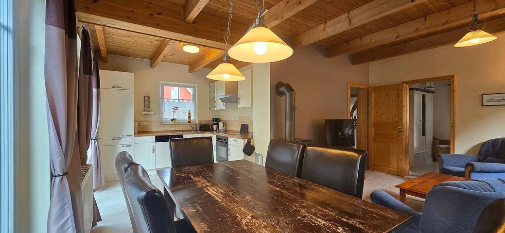 Ferienhaus für 6 Personen, mit Terrasse und Garten in der Rostocker Heide - 2