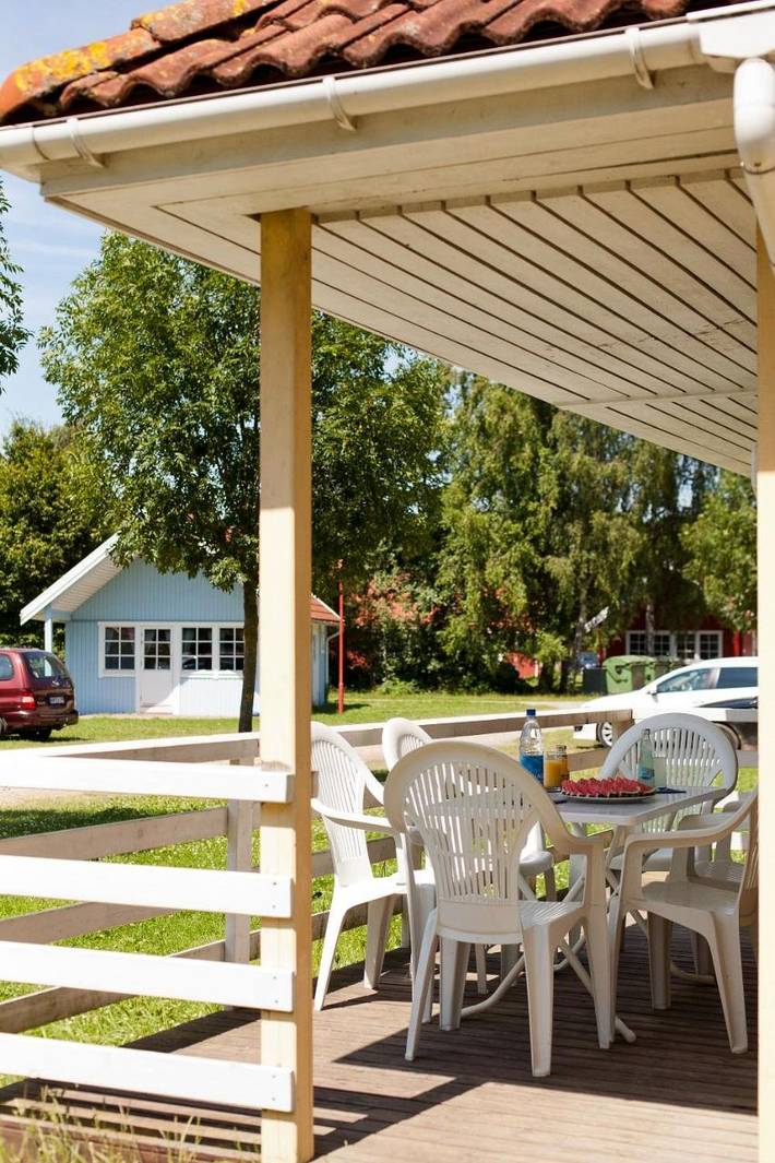 Ferienanlage für 4 Personen, mit Whirlpool und Terrasse sowie Pool und Sauna in Markgrafenheide