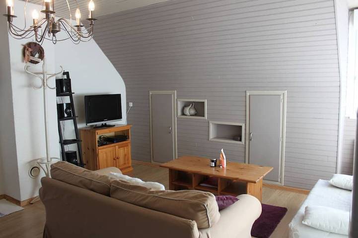 Ganze Wohnung, Apartment House *** in Besse, komfortabel. Wandern, Angeln, Skifahren ... in Besse-et-Saint-Anastaise, Regionaler Naturpark Volcans d'Auvergne