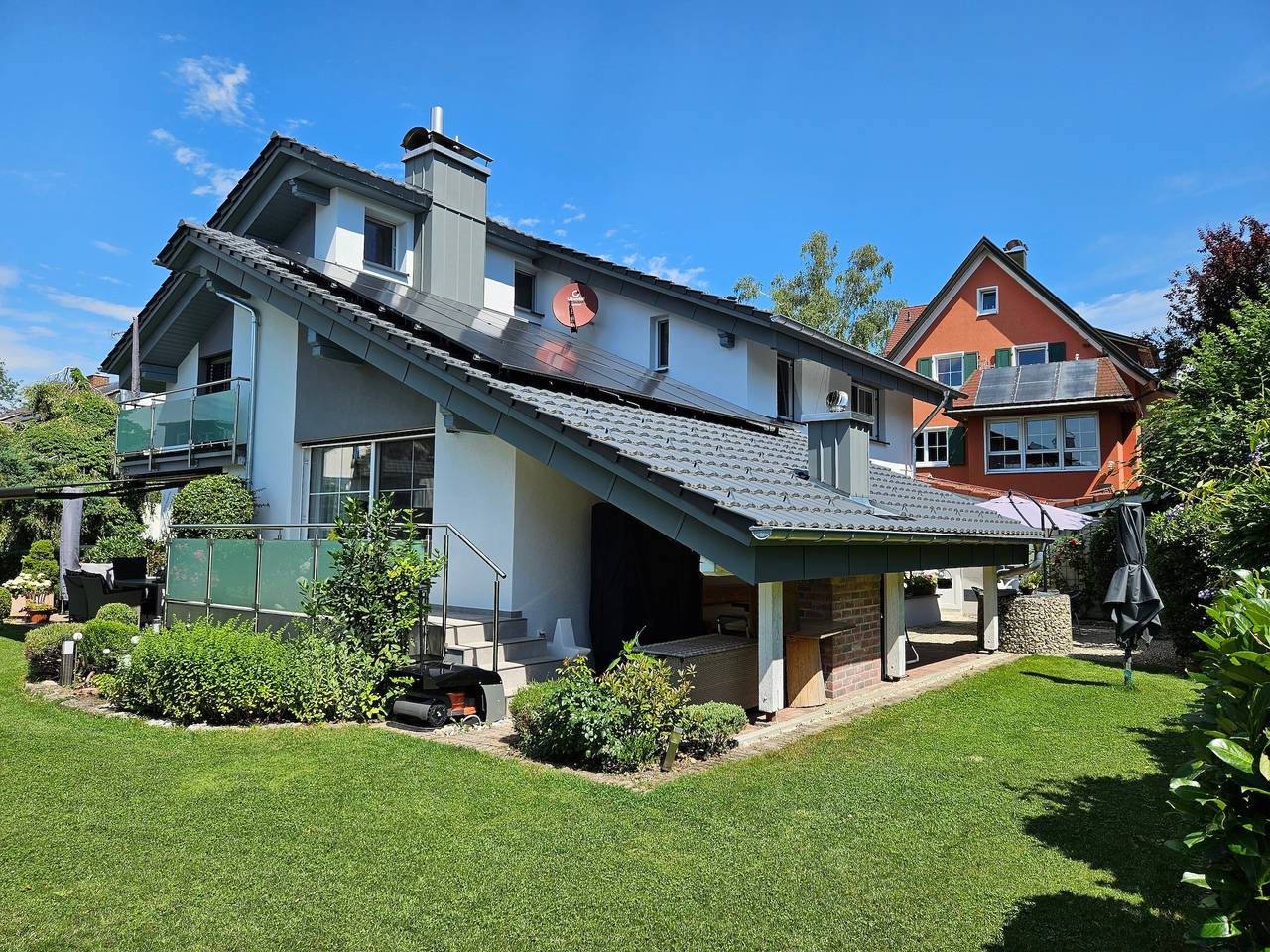 Appartement entier, Appartement "Domizil Am Park" avec terrasse privée, jardin partagé et Wi-Fi in Kressbronn am Bodensee, Region Bodensee-Oberschwaben