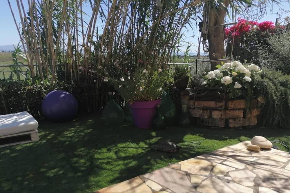 Apartamento entero, Casa junto a la laguna - Spiaggia La Maddalena in Capoterra, Campidano