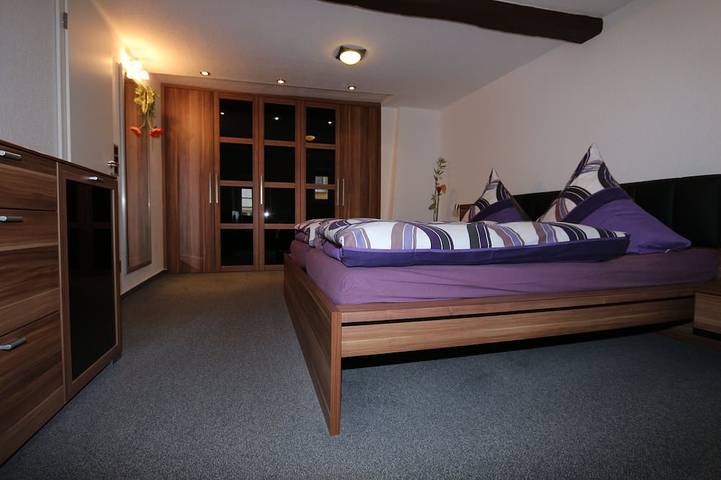 Ferienhaus für 6 Personen, mit Garten und Terrasse in Zell (Mosel) - 2