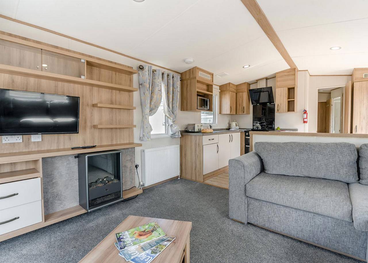 Gold 3 Bedroom Caravan, Sleeps 8 in St. Helens, Isle of Wight