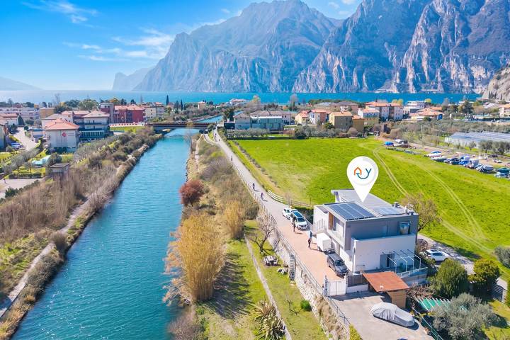Appartamento intero, Villa Al Fiume - Oasi Verde in Torbole sul Garda in Nago-Torbole, Prealpi Gardesane