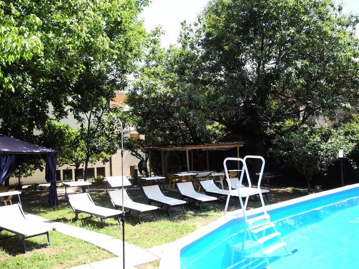 Villa per 8 persone, con piscina e giardino a Massarosa