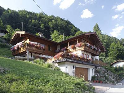 Ganze Ferienwohnung, Ferienwohnungen Stefanie - Ferienwohnung Watzmannblick, für 2-4 Personen in Berchtesgaden, Berchtesgadener Alpen