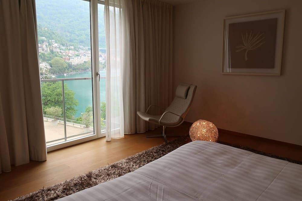 Ganze Wohnung, Gemütliche Wohnung für 8 Leute mit  W-Lan, Pool, Tv, Balkon und Panoramablick in Montreux, Genfer See