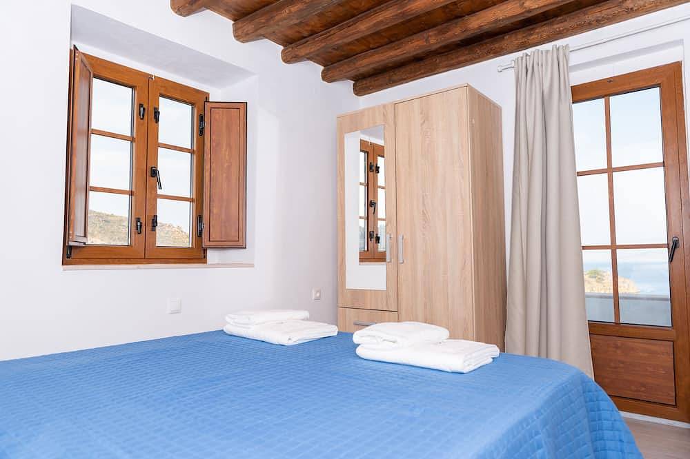 Entire apartment, Blue Vista Patmos Sofia Quadruple Apartment in Skala (Patmos), Dodecanese