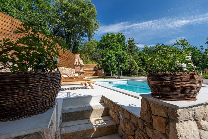 Ferienhaus für 6 Personen, mit Balkon und Meerblick sowie Balkon/Terrasse und Terrasse auf Krk - 3