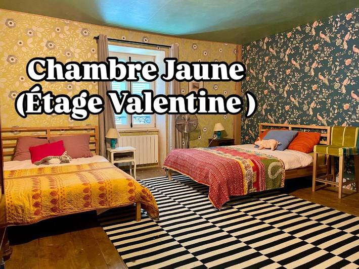 Location de vacances pour 2 personnes, avec vue ainsi que terrasse et jardin à Passenans - 3