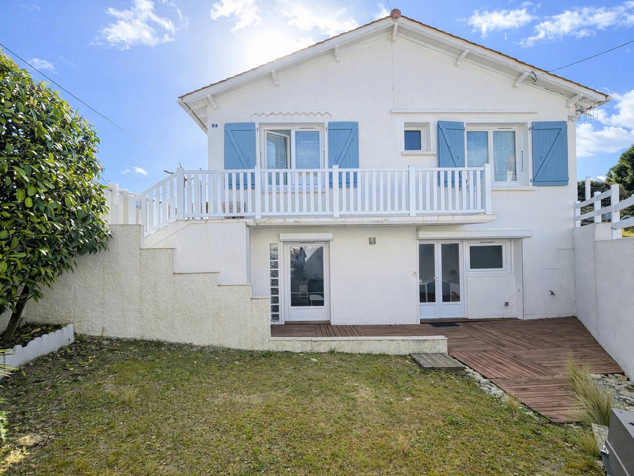 Renovated Comfortable House in Town Center, Close to Beach in La Tranche-sur-Mer, Vendée