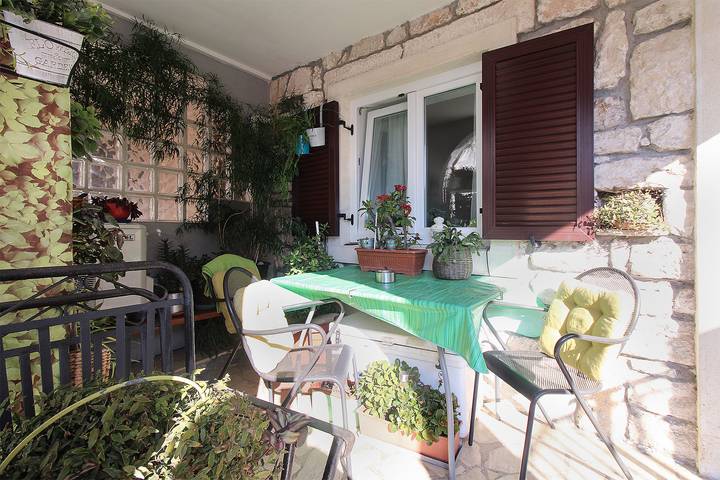 Ferienwohnung für 2 Personen, mit Terrasse in Medulin