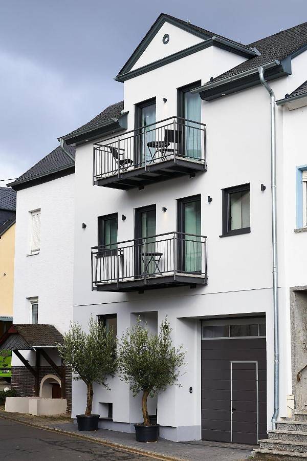 Ferienwohnung für 2 Personen, mit Ausblick und Balkon in Lieser - 4