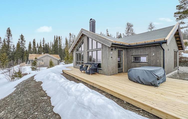 Ferienhaus für 8 Personen mit Garten in Sør-Fron