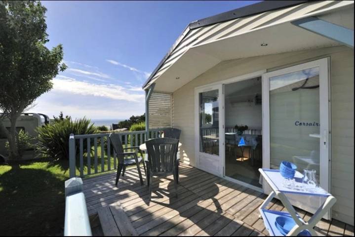 Mobil home pour 3 personnes, avec bassin pour enfant dans Plage de Lestrevet - 3