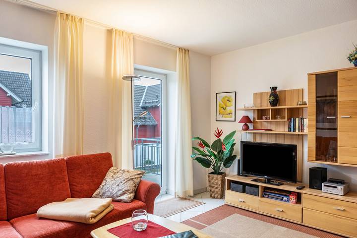 Ferienwohnung für 6 Personen, mit Balkon und Garten in Oberhof