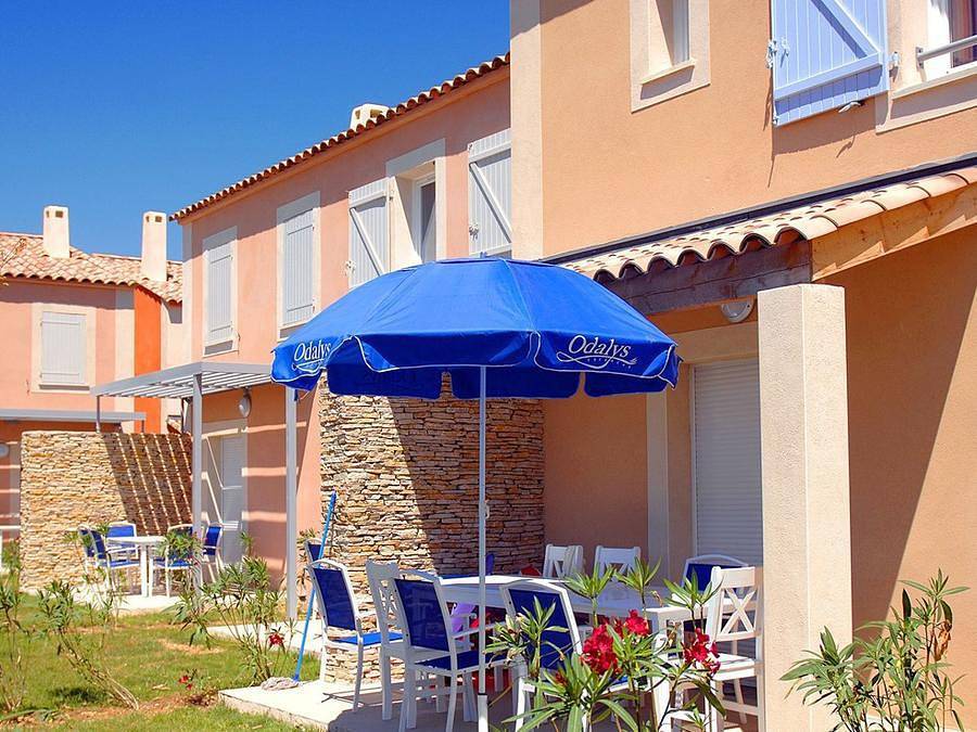 Résidence Odalys Référence Le Mas des Flamants - House 6 persons - 3-room maisonette sleeps 6 in Aigues-Mortes, Côte d'Améthyste