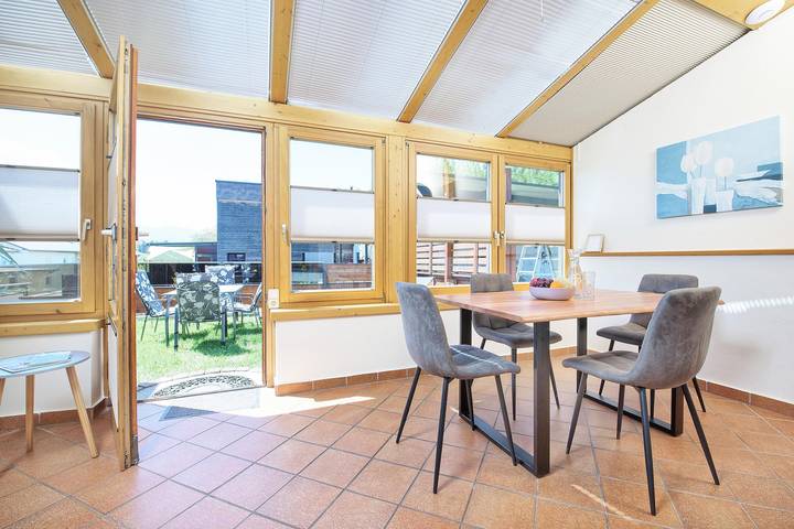 Ganze Ferienwohnung, Grünterrasse, 4 Personen in Karawanken und Bachergebirge, Villach