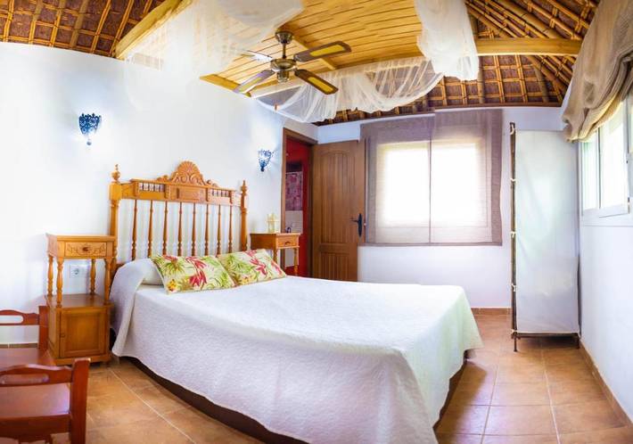 Chalet para 4 personas, con Jacuzzi y Terraza además de Jardín y Piscina en La Janda - 4