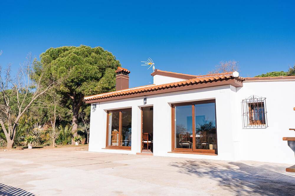 Villa Adriseda in Constantina, Sierra Morena