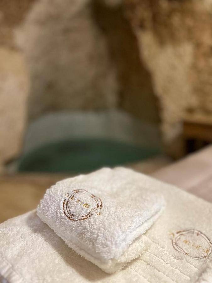 Chambre d’hôte pour 2 personnes, avec terrasse ainsi que jacuzzi et piscine à Ostuni - 4