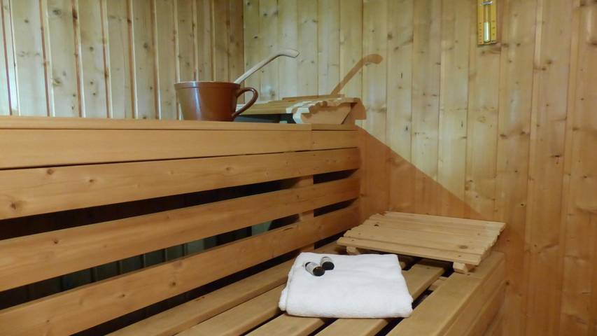 Garnihotel "zur Linde" - Doppelzimmer Komfort (23 m²) mit Balkon in Lohberg, Ostbayern