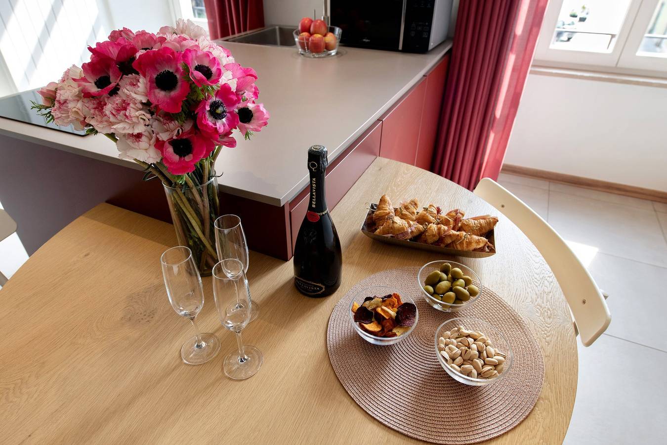 Appartamento intero, Appartamento “Gemhouse Rubino ” vista lago, wi-fi e aria condizionata in Gargnano, Prealpi Gardesane