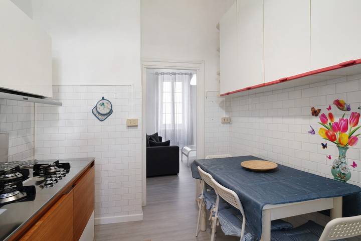 Appartamento intero, Appartamento 'Casa Paolino a 50 Metri dal Mare' con Balcone in Taggia  (Città), Taggia