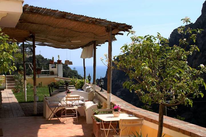 Villa für 16 Personen, mit Balkon und Garten - 1