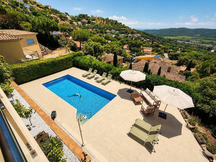 Casa rural para 6 personas, con Jardín y Piscina en Santa Cristina de Aro - 2