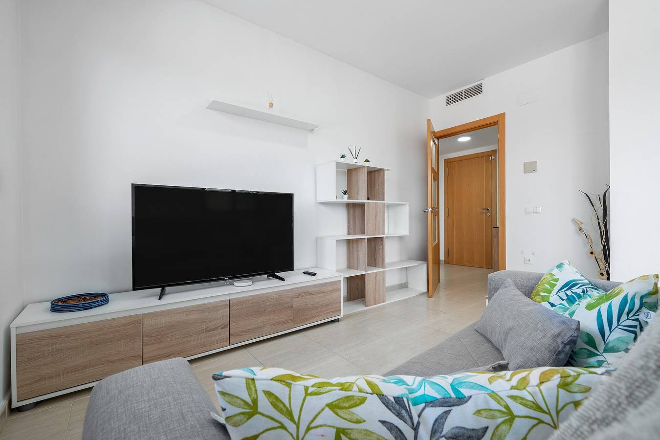 Ferienwohnung 'Pedragosa' in Strandnähe mit Bergblick, Gemeinschaftspool und Wlan in Terres de l'Ebre, Delta de l'Ebre