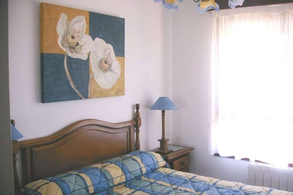 Entire apartment, Apto céntrico con piscina - Residencial Cilla 6022 in Noja, Cantabrian Coast