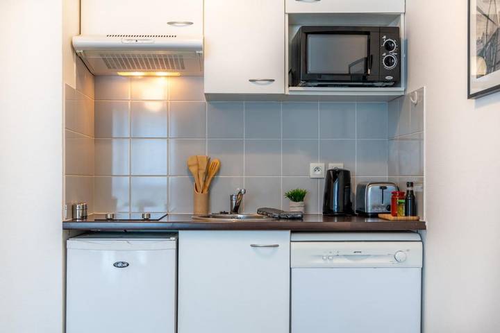 Location de vacances pour 2 personnes, avec jardin ainsi que sauna et piscine, animaux acceptés à Toulouse - 3