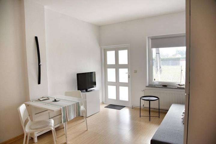 Ferienwohnung für 4 Personen, mit Balkon und Terrasse sowie Garten in Ueckermünde - 2