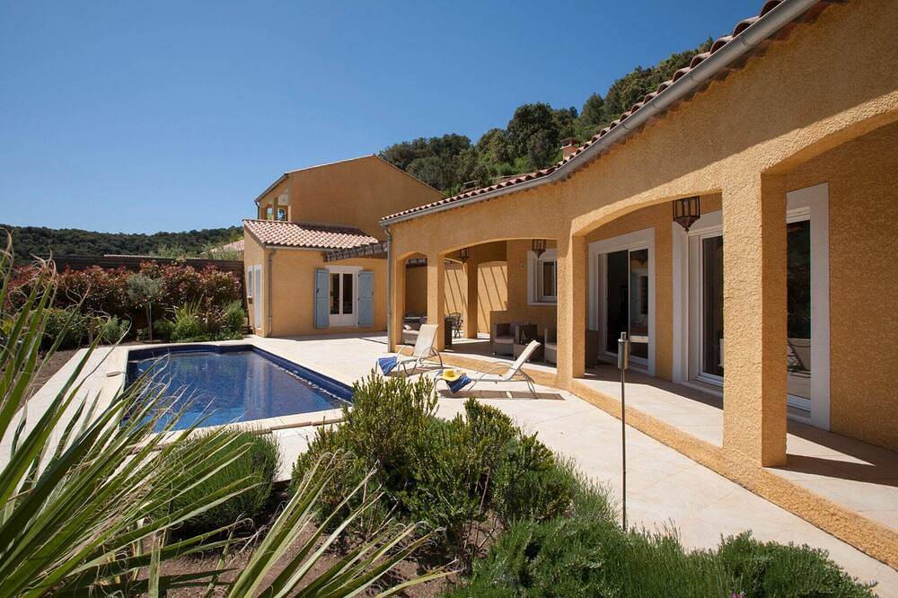 Villa Roquebrun con piscina in Roquebrun, Region de Béziers