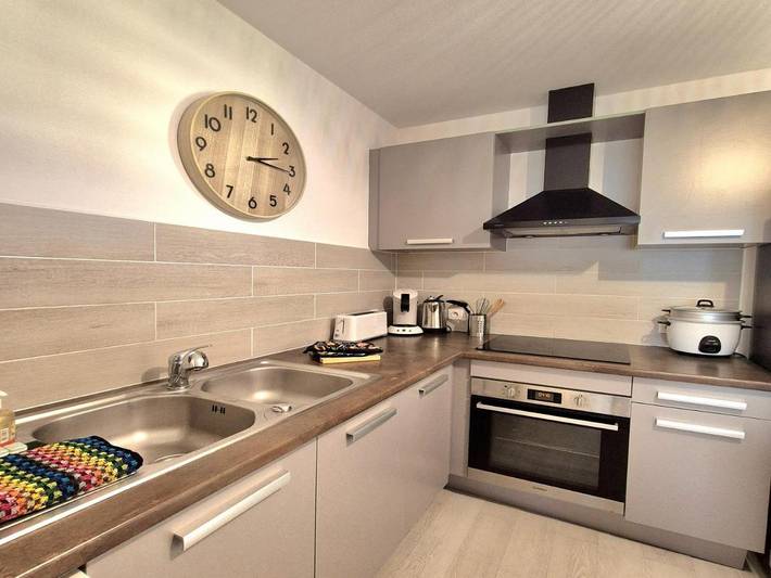 Gîte pour 7 personnes, avec terrasse et vue dans Plage de Saint-Leu - 3